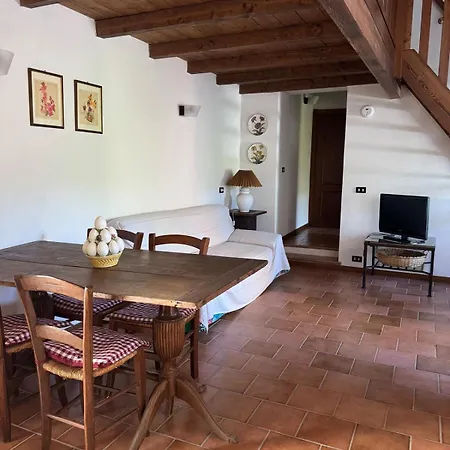 Nyaraló Cottage, Relax Nella Natura, Colline, Parcheggio, Wifi Travo