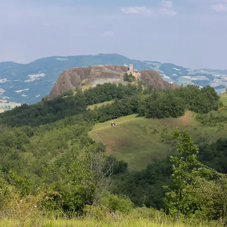 Cottage, Relax Nella Natura, Colline, Parcheggio, Wifi Дом отдыха *