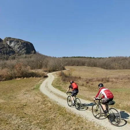 Cottage, Relax Nella Natura, Colline, Parcheggio, Wifi Дом отдыха