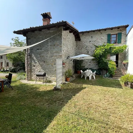 Casa vacanze Cottage, Relax Nella Natura, Colline, Parcheggio, Wifi Travo