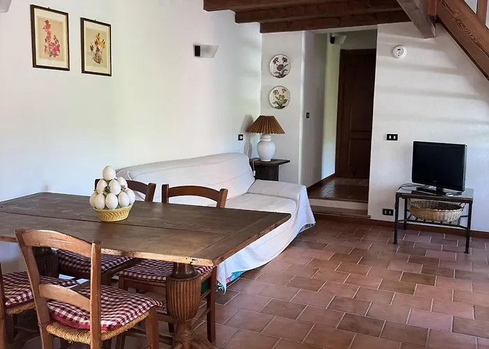 Feriehus Cottage, Relax Nella Natura, Colline, Parcheggio, Wifi Travo